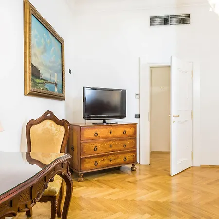 Szálloda Charles Bridge Palace 4*