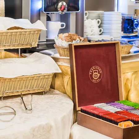 호텔 찰스 브리지 팰리스 프라하