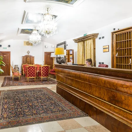 Hotell Charles Bridge Palace