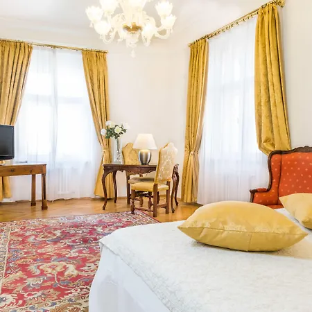 Hotell Charles Bridge Palace Prag