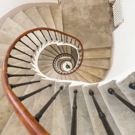 מלון Charles Bridge Palace 4*
