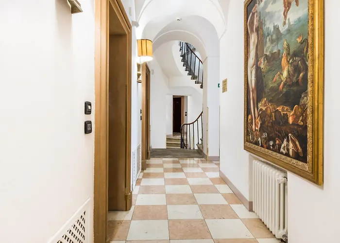 查理大桥宫酒店 4* 布拉格