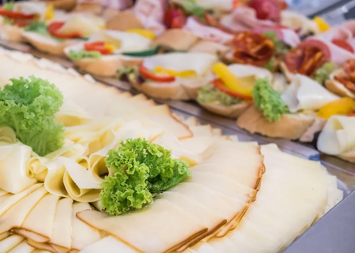 查理大桥宫酒店 酒店