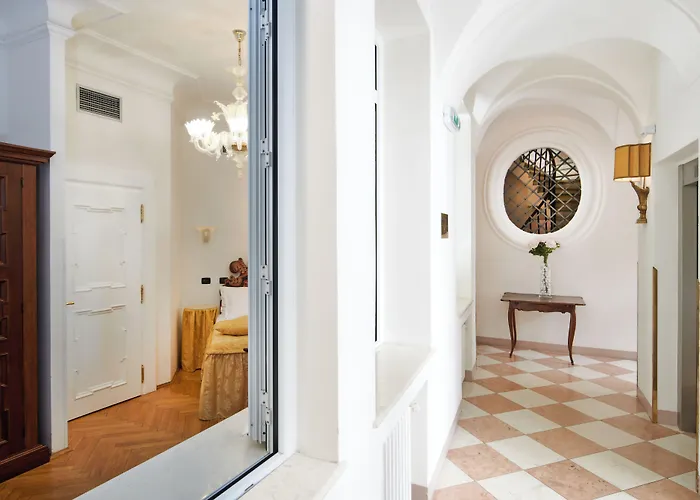 查理大桥宫酒店 布拉格