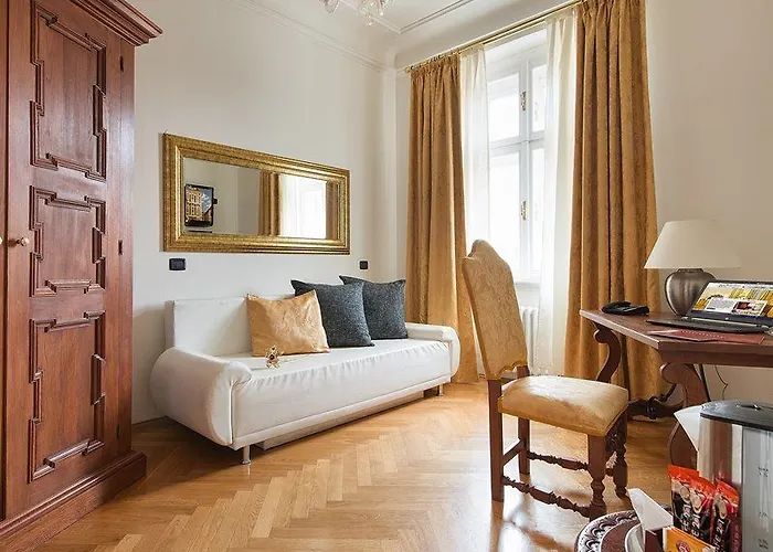 酒店 查理大桥宫酒店 4*