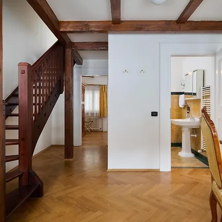 Charles Bridge Palace 4*